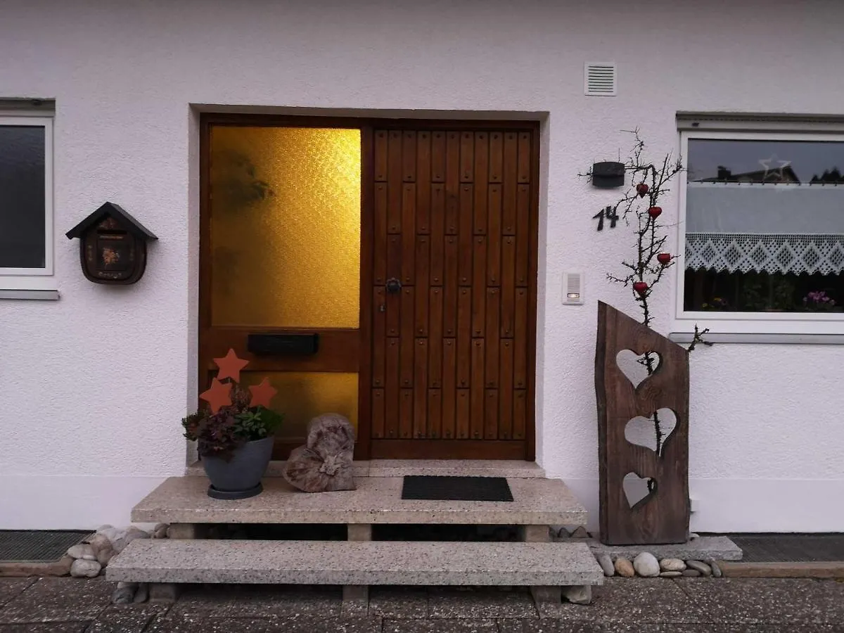 Appartment Schlossblick Wiesenthau 0*,