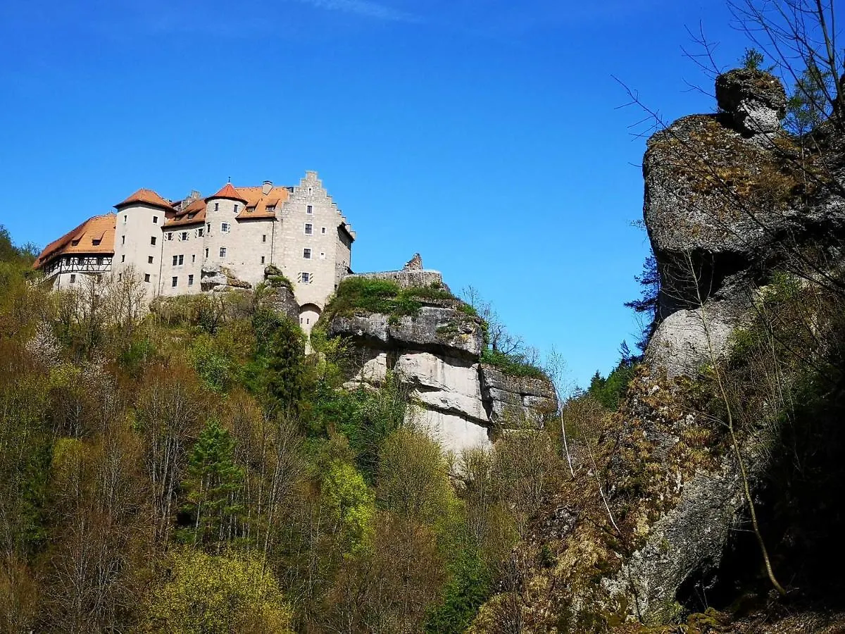 Appartment Schlossblick Wiesenthau