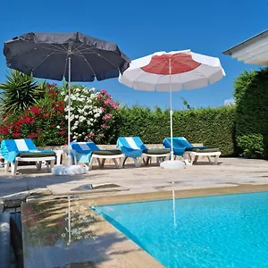 villa-melli-ilay.aegeanhotels.net/